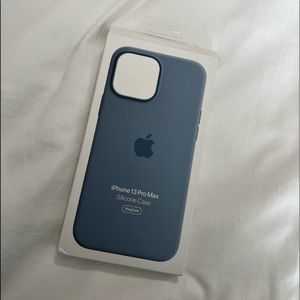 iPhone 13 Pro Max Silicone Apple Case